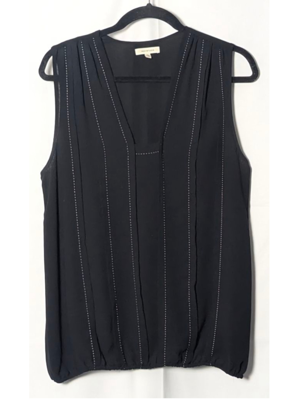 Max Studio Sleeveless Black Blouse Pleated Front Size Large